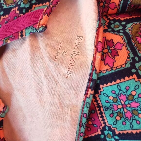 Kim Rogers Printed Top XL - Picture 5 of 7